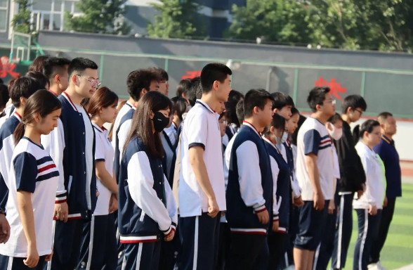 北京怀柔索兰诺中学2023-2024学年第二学期第17周升旗仪式